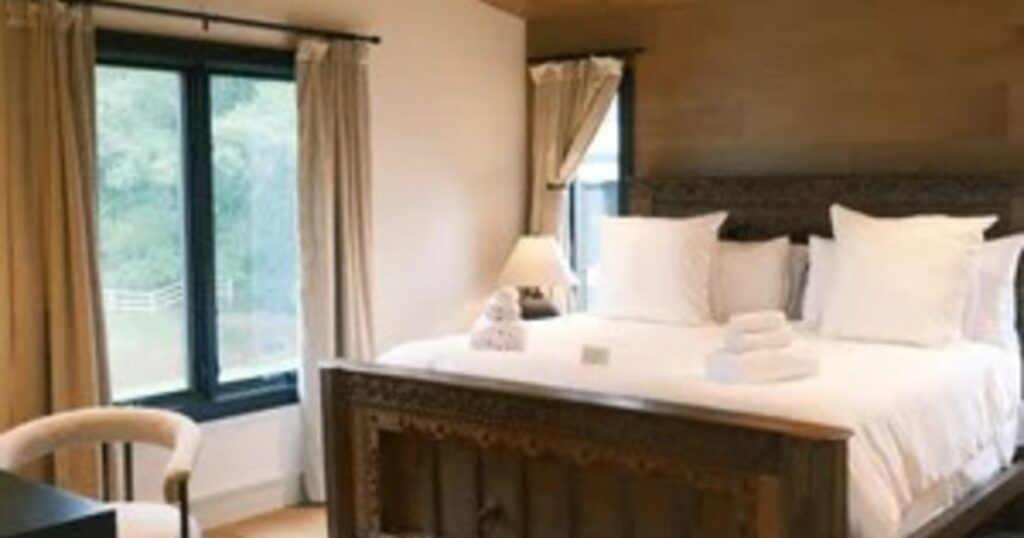 The Horse Shoe Farm - Image 4