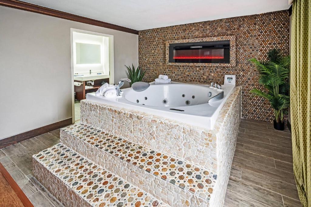 The Leo Collection Detroit, an Ascend Collection Hotel