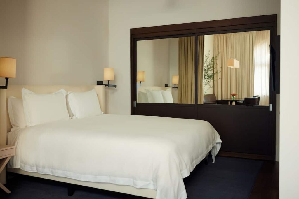 The Mercer - Image 3