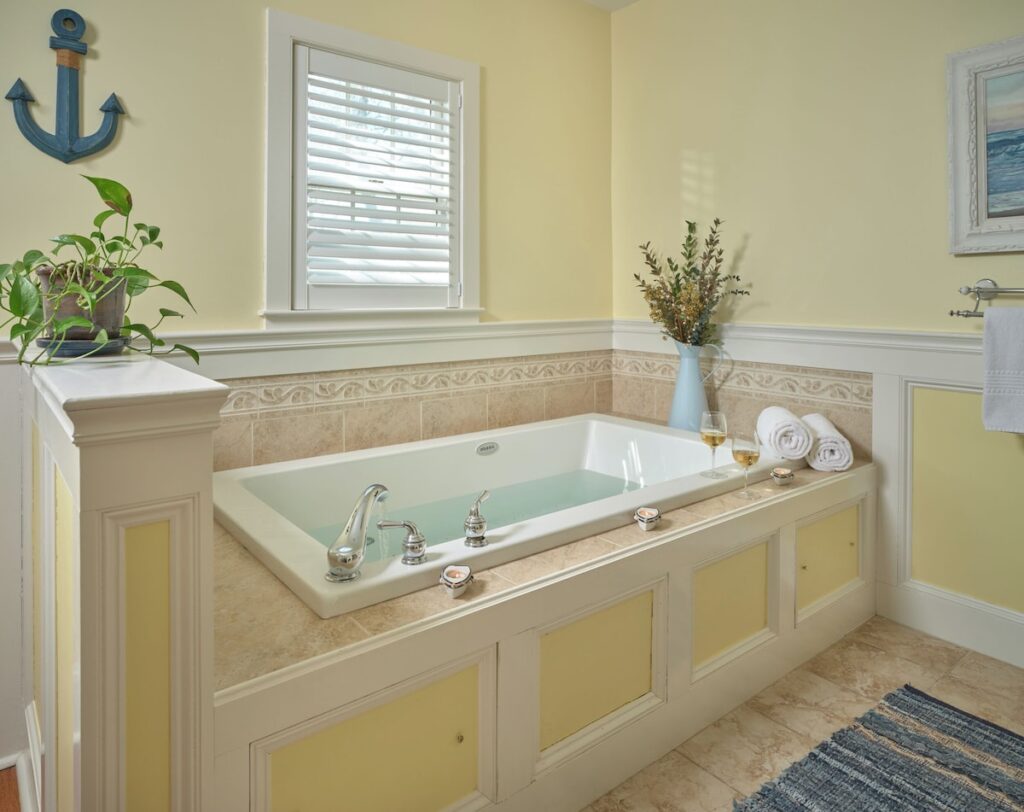 The Old Manse Inn - Image 1