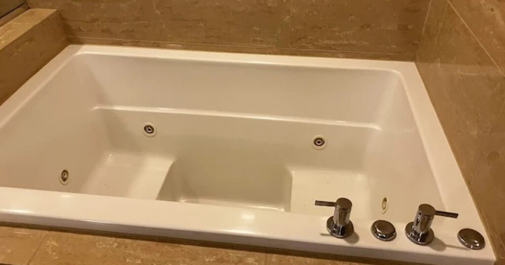 The Royal Sonesta Chicago River North - Image 2