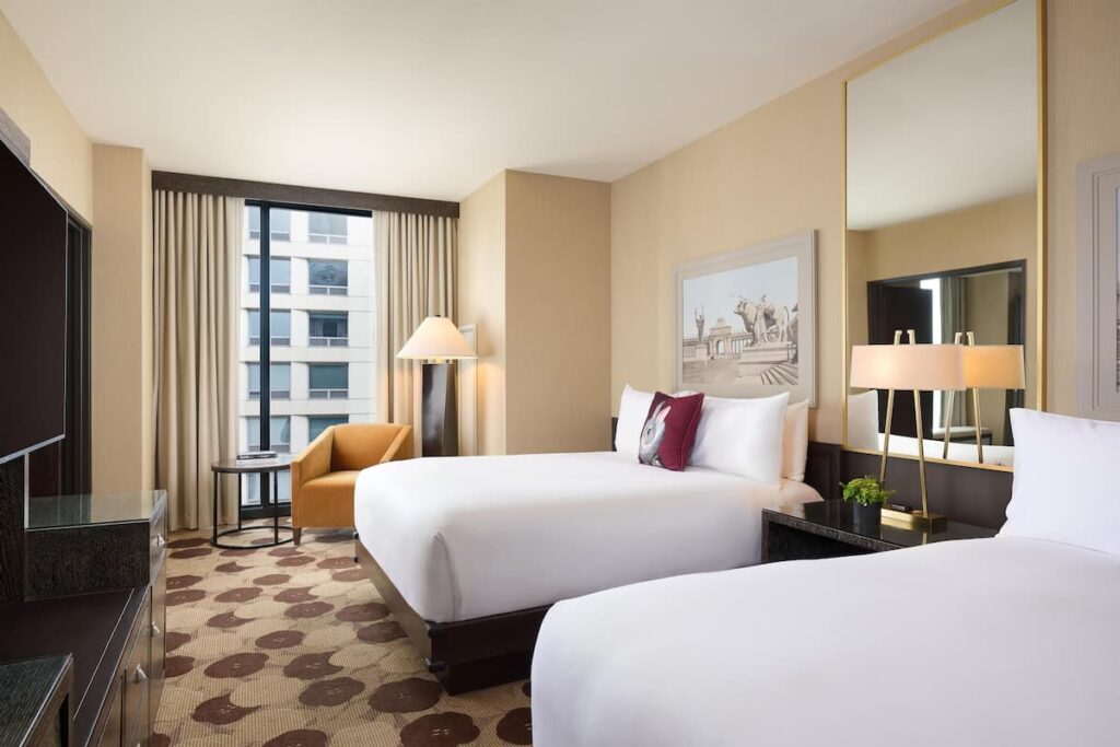 The Royal Sonesta Chicago River North - Image 3