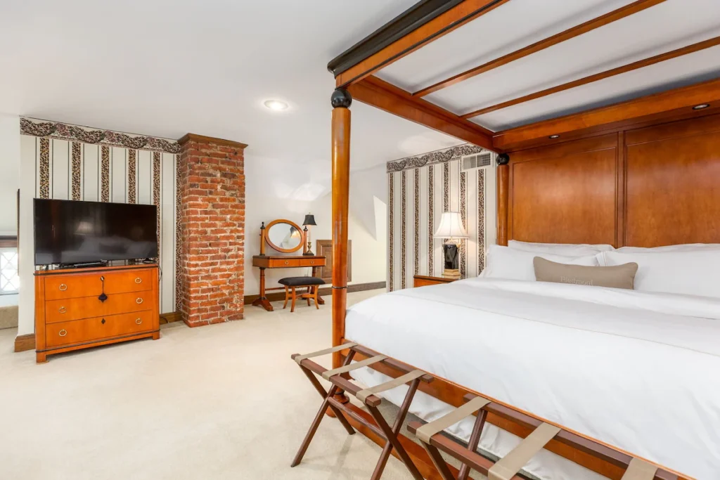 The Shaffner Inn - Image 3