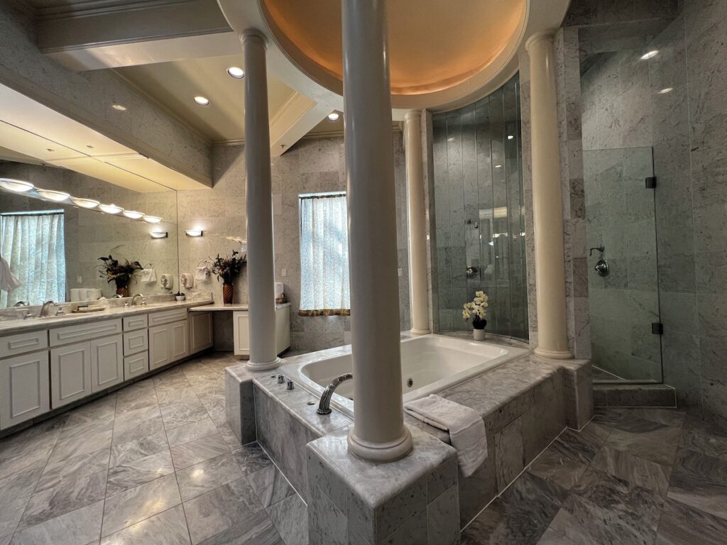 The Sterling Hotel - Image 1