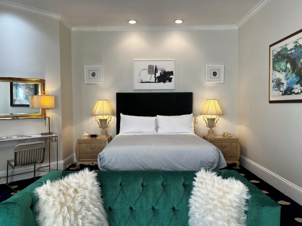 The Sterling Hotel - Image 3