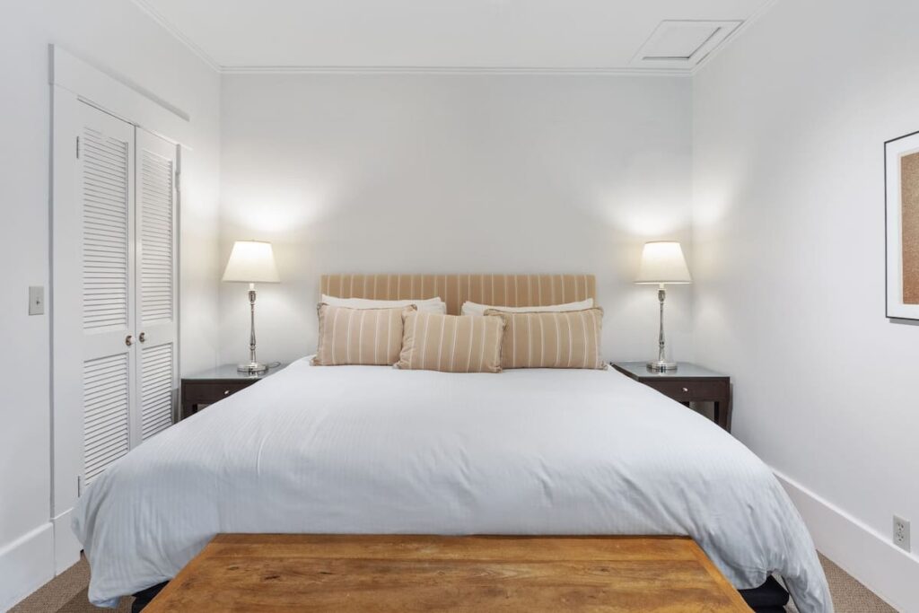 The Upham Hotel - Image 4