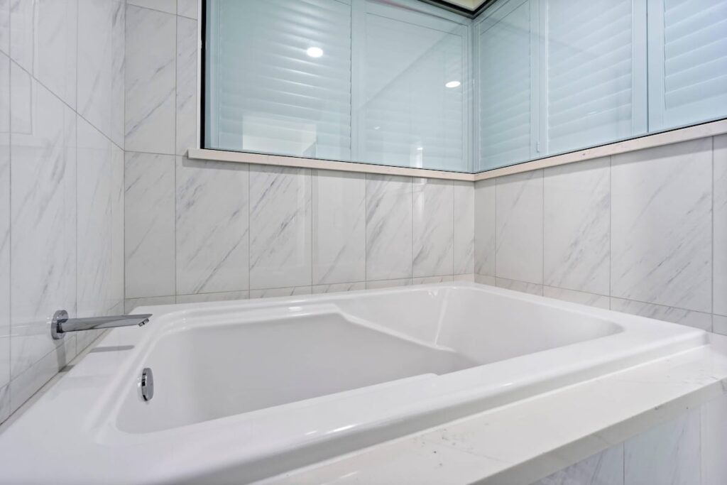 The Volare, an Ascend Collection Hotel - Image 1