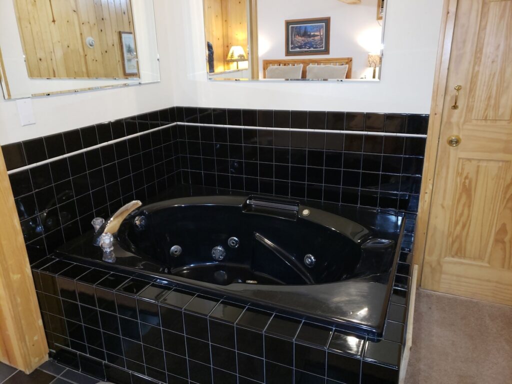 The Willard Munger Inn