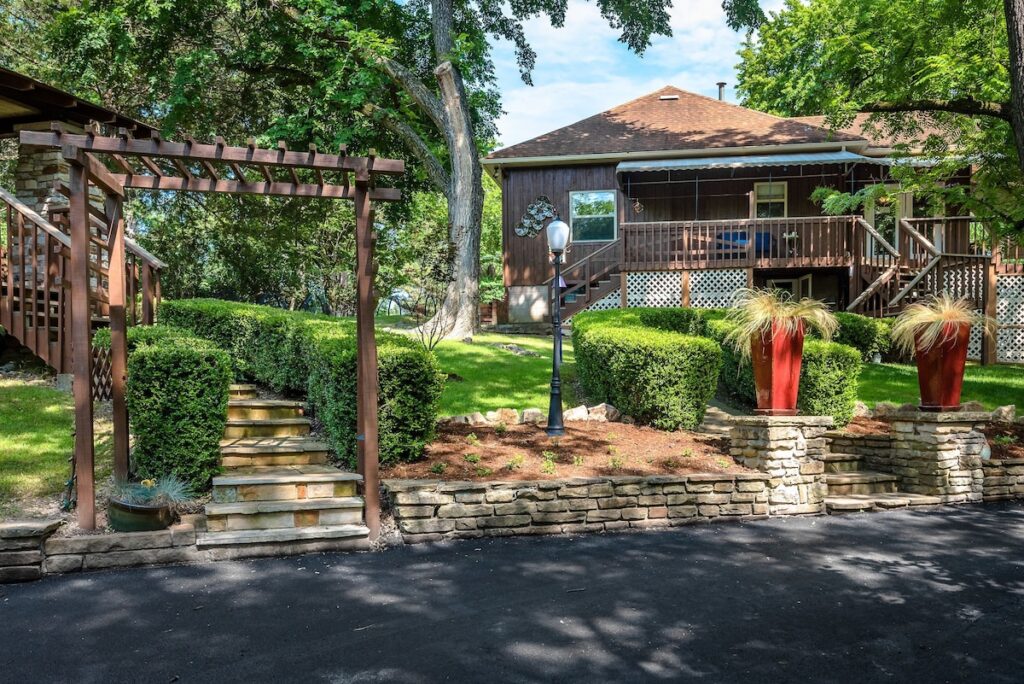 The Woods Cabins - Image 4