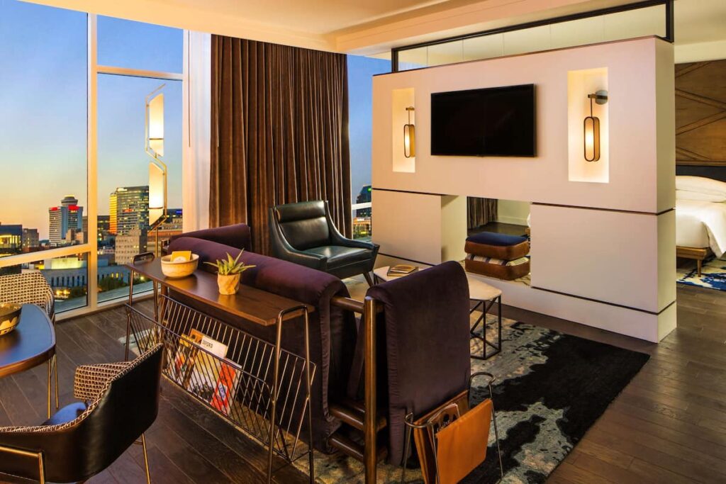 Thompson Nashville, by Hyatt - Image 4