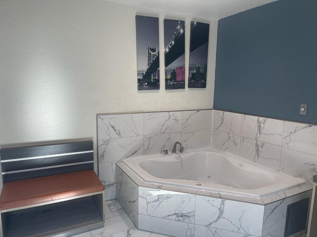 Travel Inn - Image 1