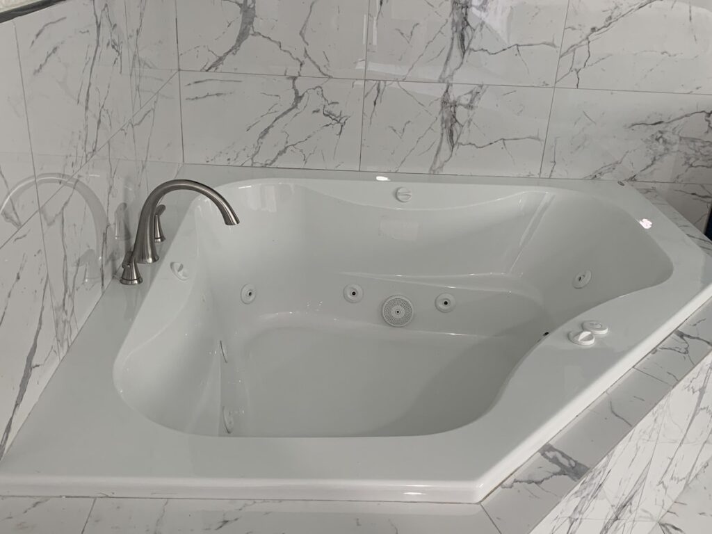 Travel Inn Motel - Image 2