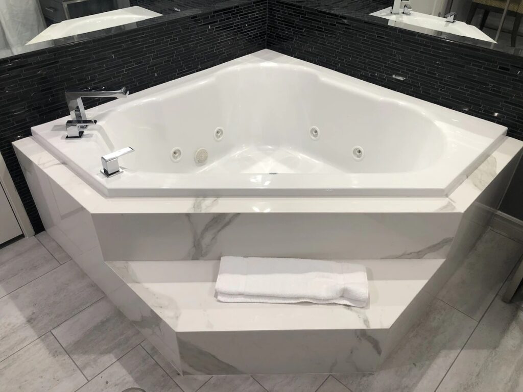 Travelodge Inn & Suites by Wyndham West Covina - Image 5