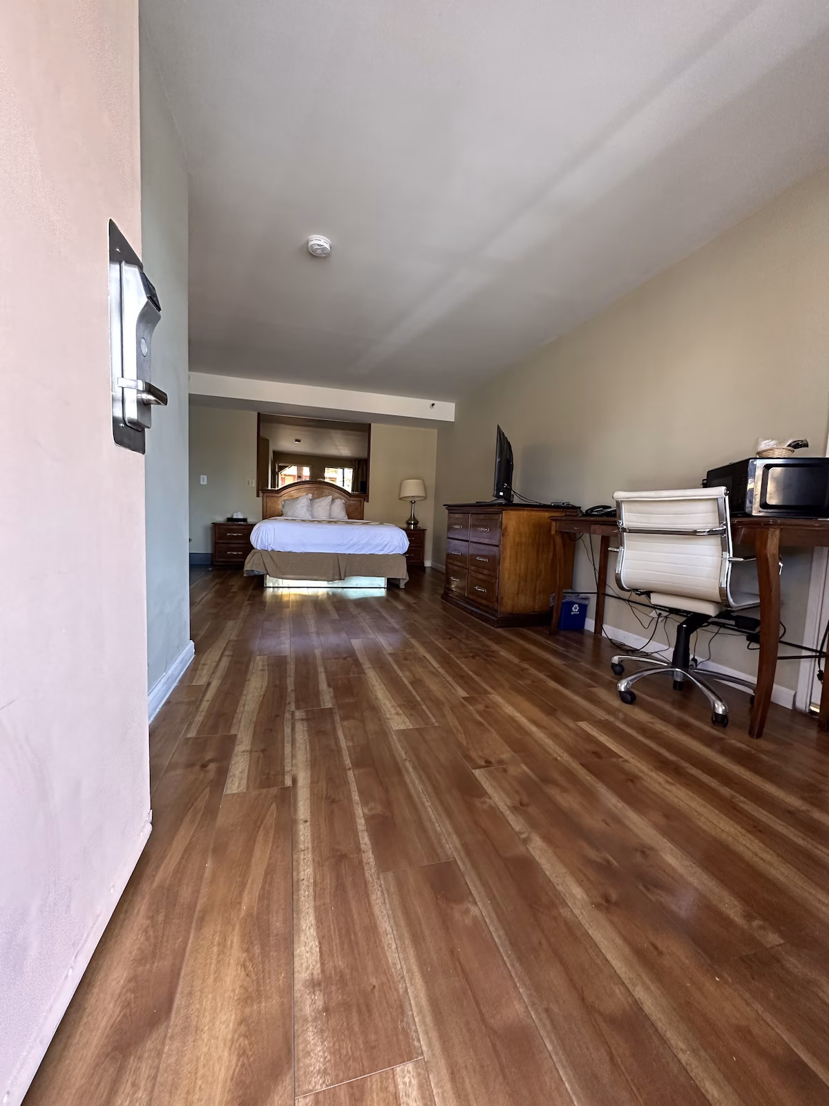 Travelodge by Wyndham Reno Downtown - Image 4