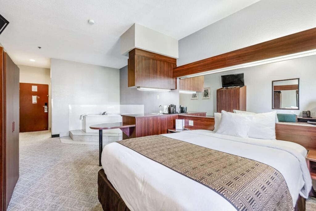 Trident Inn & Suites, Baton Rouge - Image 3