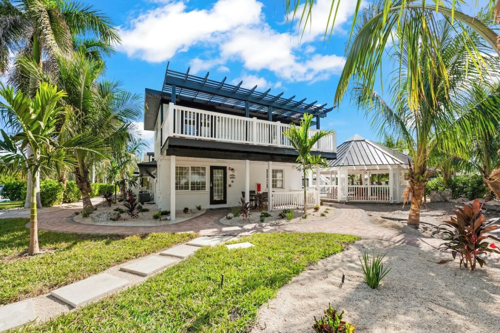 Tropic Isle at Anna Maria Island Inn - Image 2