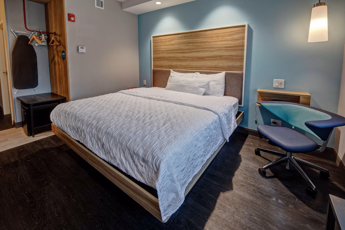 Tru By Hilton Roanoke Hollins - Image 3