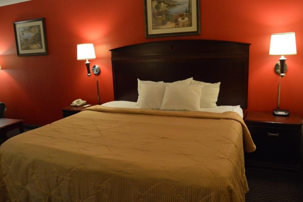 Truckerz Inn - Image 3