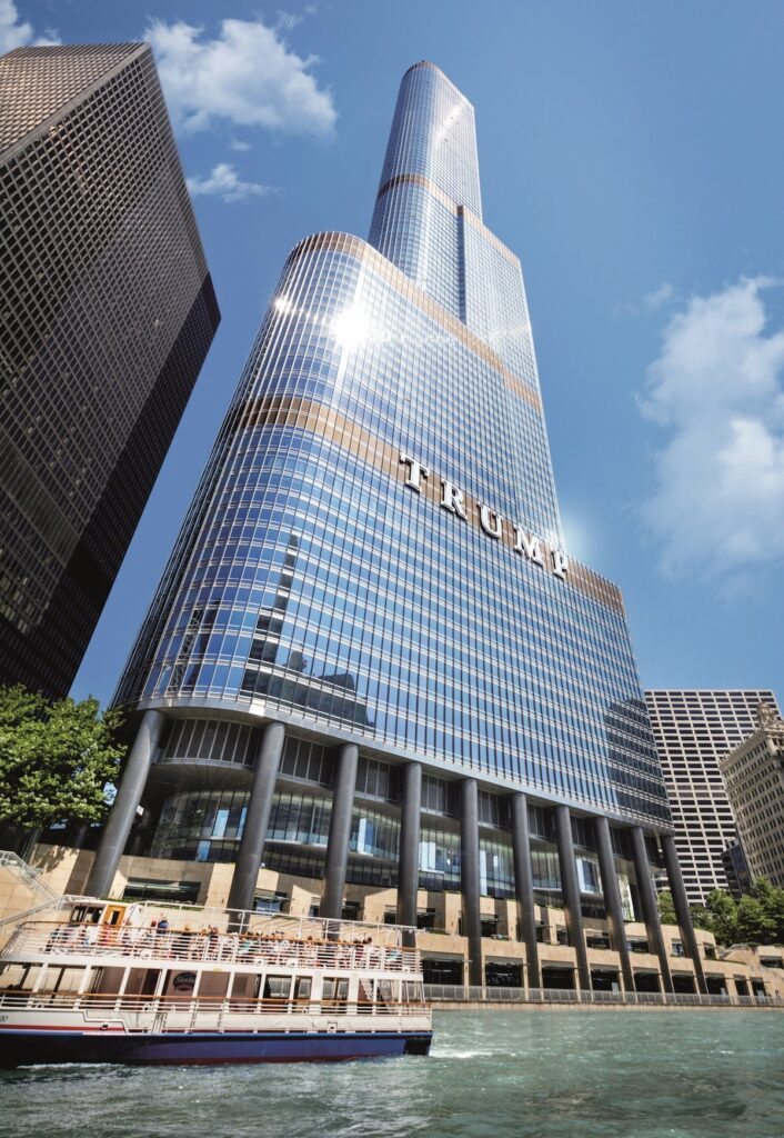 Trump International Hotel & Tower Chicago - Image 4