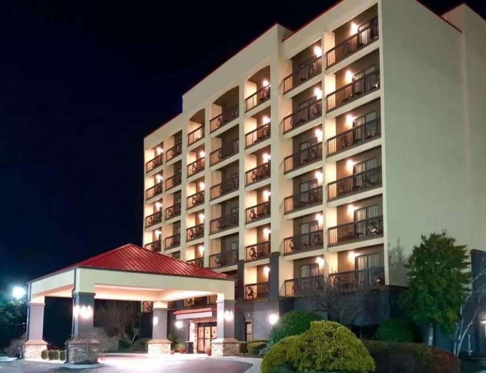 Vista Suites of Pigeon Forge - Image 2