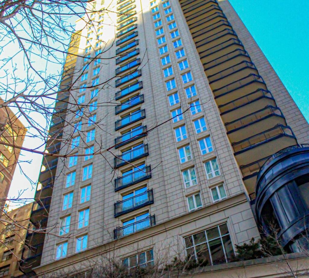 Waldorf Astoria Chicago - Image 5