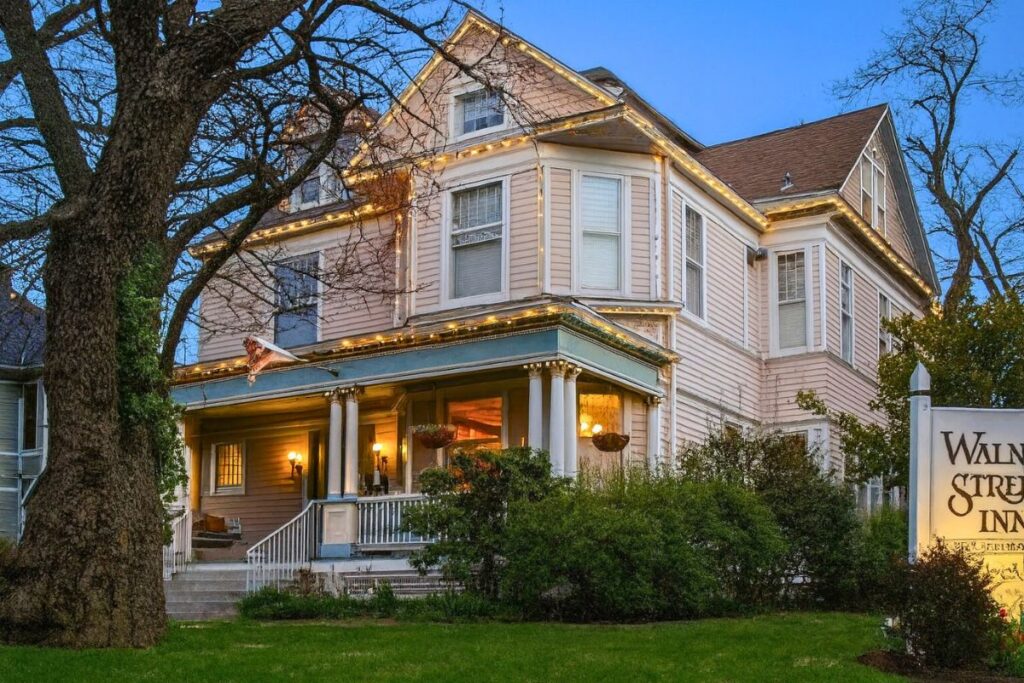 Walnut Street Inn - Image 4