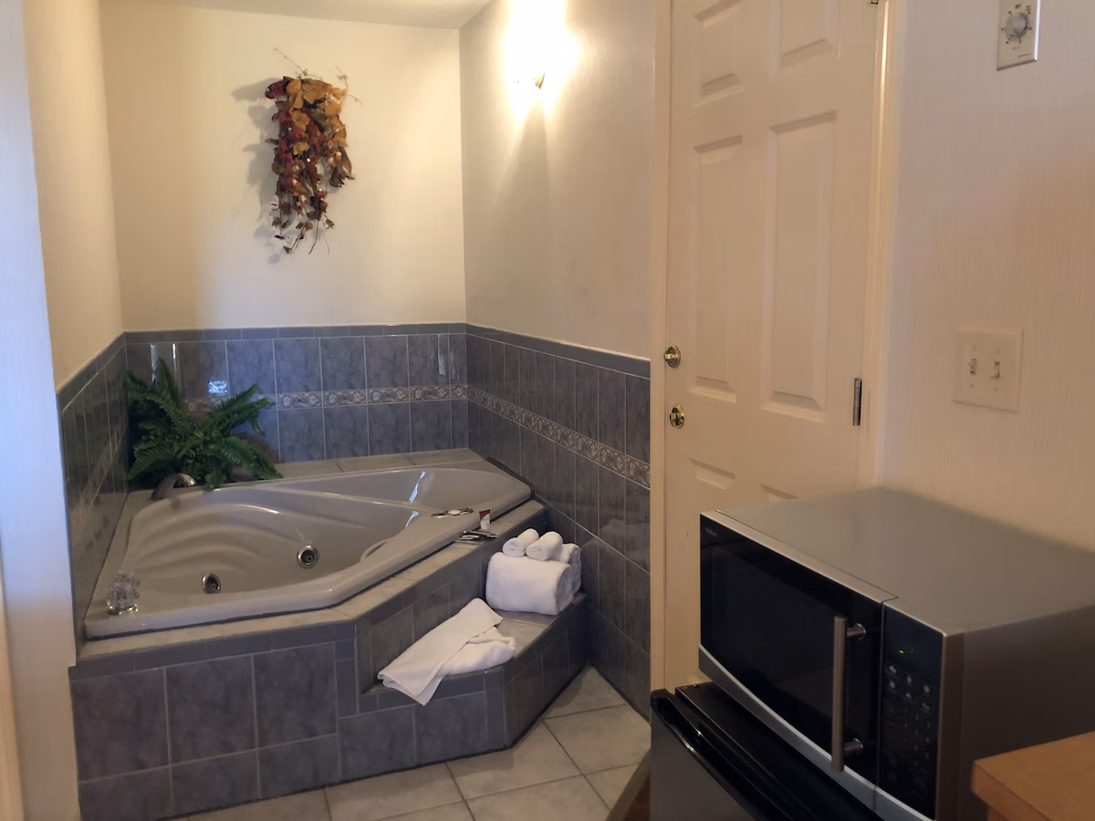 Wilbraham Inn - Image 1