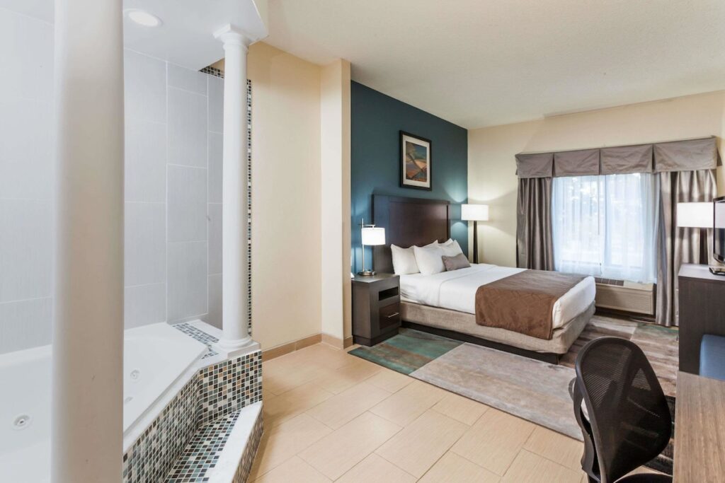 Wingate by Wyndham Chicago Schaumburg - Image 3