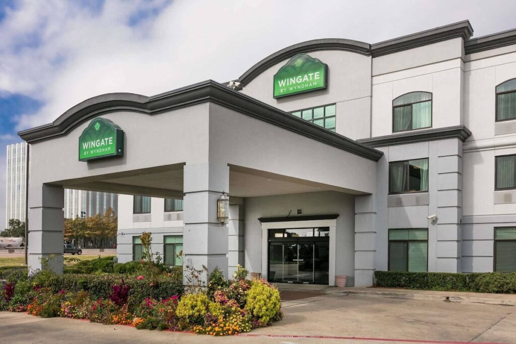 Wingate by Wyndham Dallas Love Field - Image 4