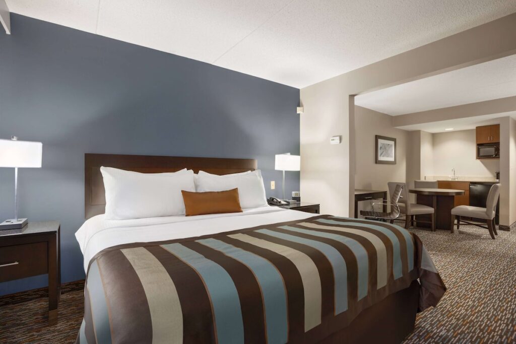 Wingate by Wyndham – Sylvania/Toledo - Image 3