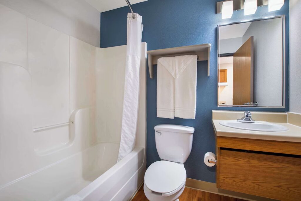 WoodSpring Suites Louisville Southeast - Image 1