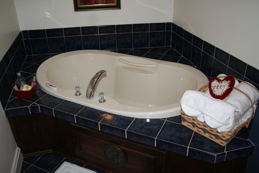 Woodstock Inn B&B - Image 1