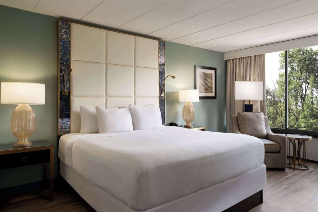 Wyndham Garden Pittsburgh Airport - Image 2