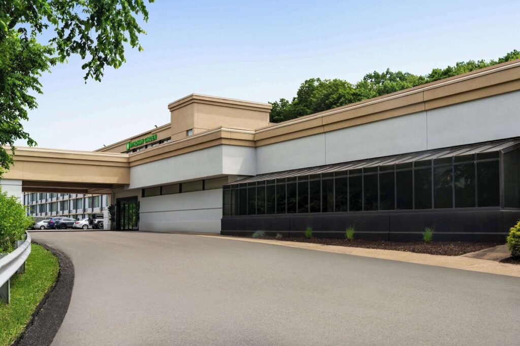 Wyndham Garden Pittsburgh Airport - Image 4