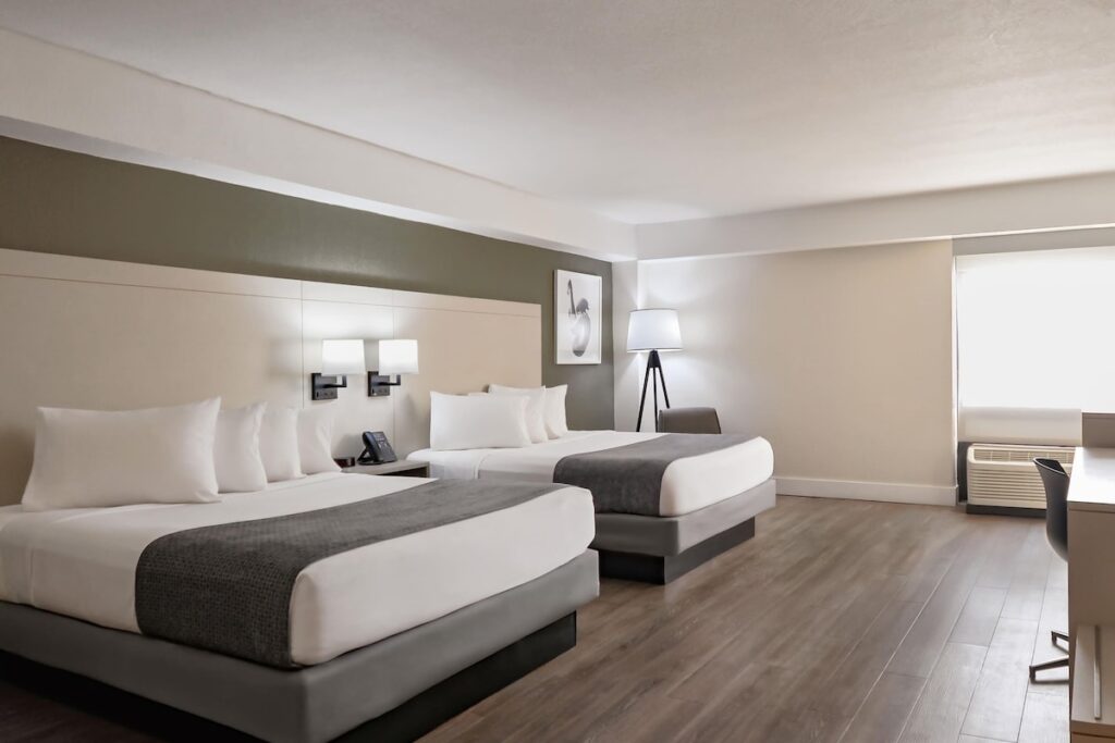 Wyndham I-Drive Avanti Resort & Conference Center - Image 2