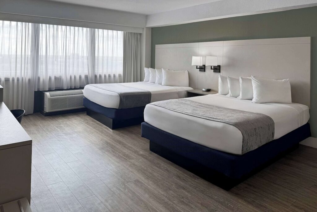 Wyndham I-Drive Avanti Resort & Conference Center - Image 3