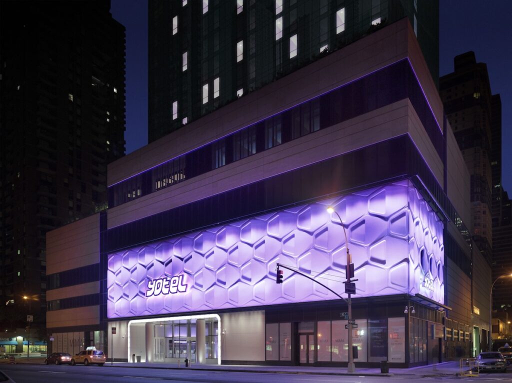 YOTEL New York Times Square - Image 2