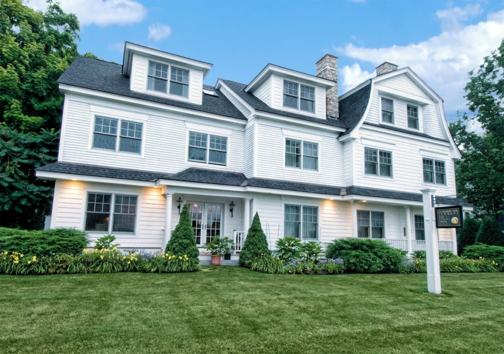 York Harbor Inn - Image 2