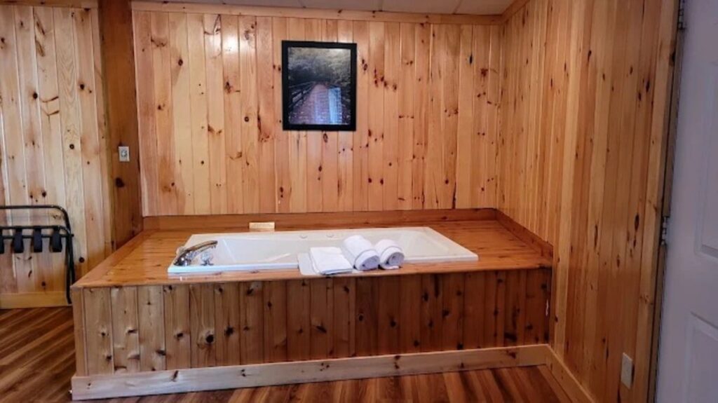 Zoders Inn and Suites - Image 1