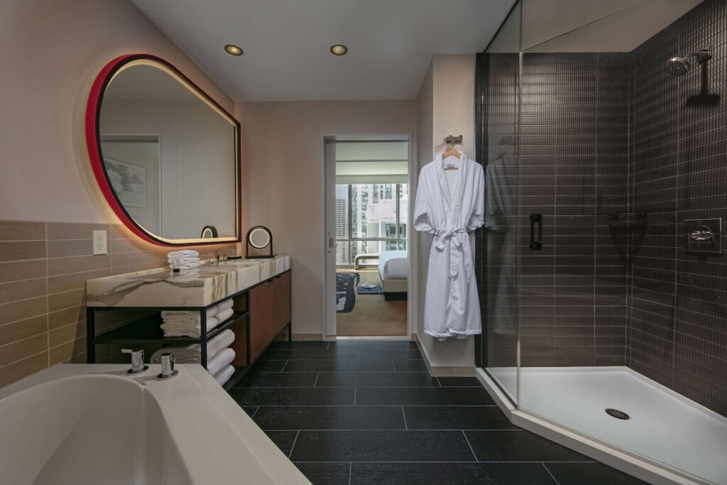 theWit Chicago, a Hilton Hotel - Image 2